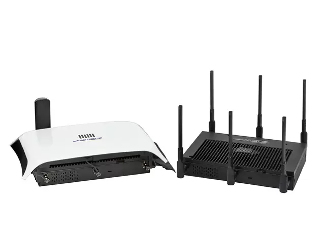 Фото Extreme Networks Altitude 4700 Series Access Points 15753