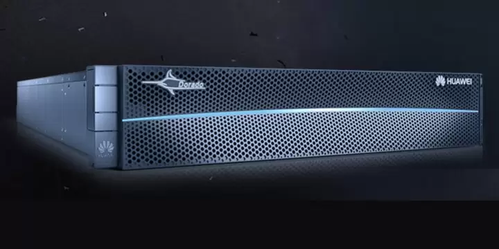 Фото Huawei OceanStor Dorado3000 V3